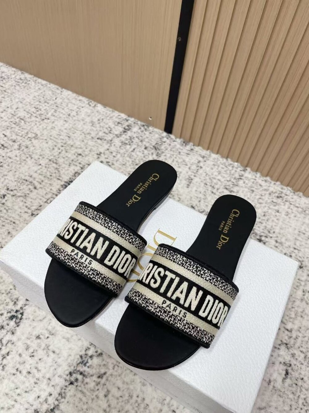 Christian Dior Dway Slide Sandals Women Embroidered Logo Flat Slippers